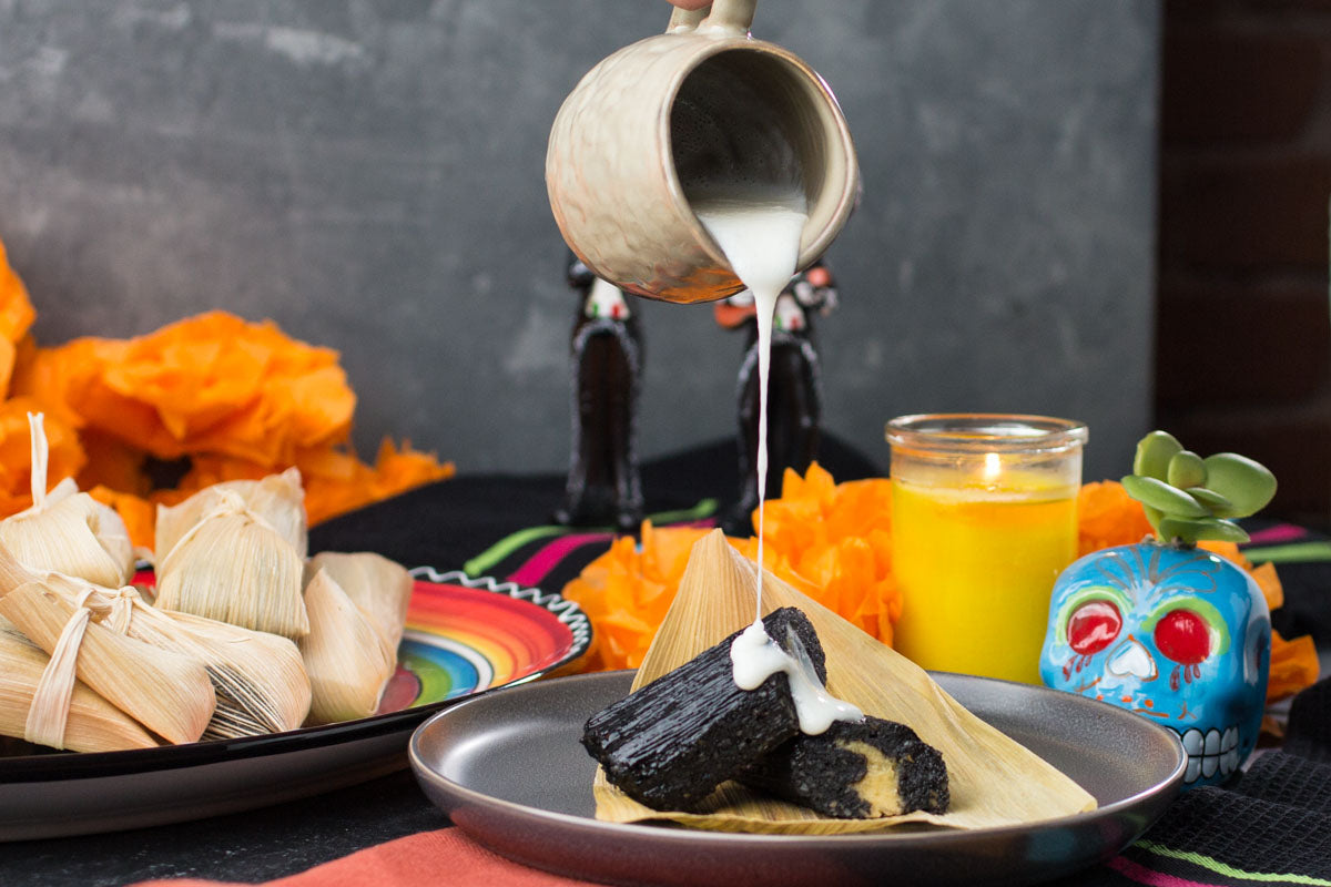 Corn Husks (1 lb) with Tamales Spreader and Award Winning Recipe